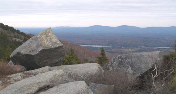 View from Bald Rock, including the rock engraved with "Kiasticuticus Peak" on the left (photo by Webmaster)