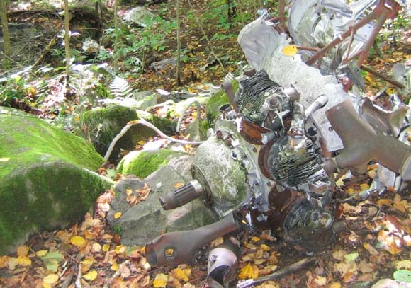 Engine from B18 Bomber (photo by Mark Malnati)